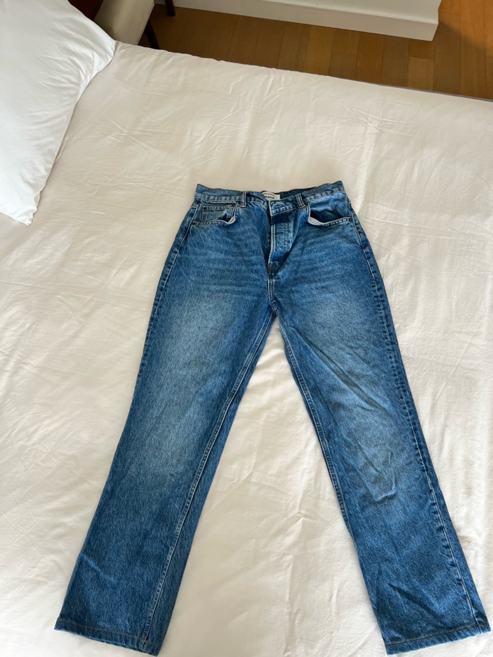 Reformation Cynthia Straight Leg High-Rise Jeans in Colorado - Picture 3 of 7